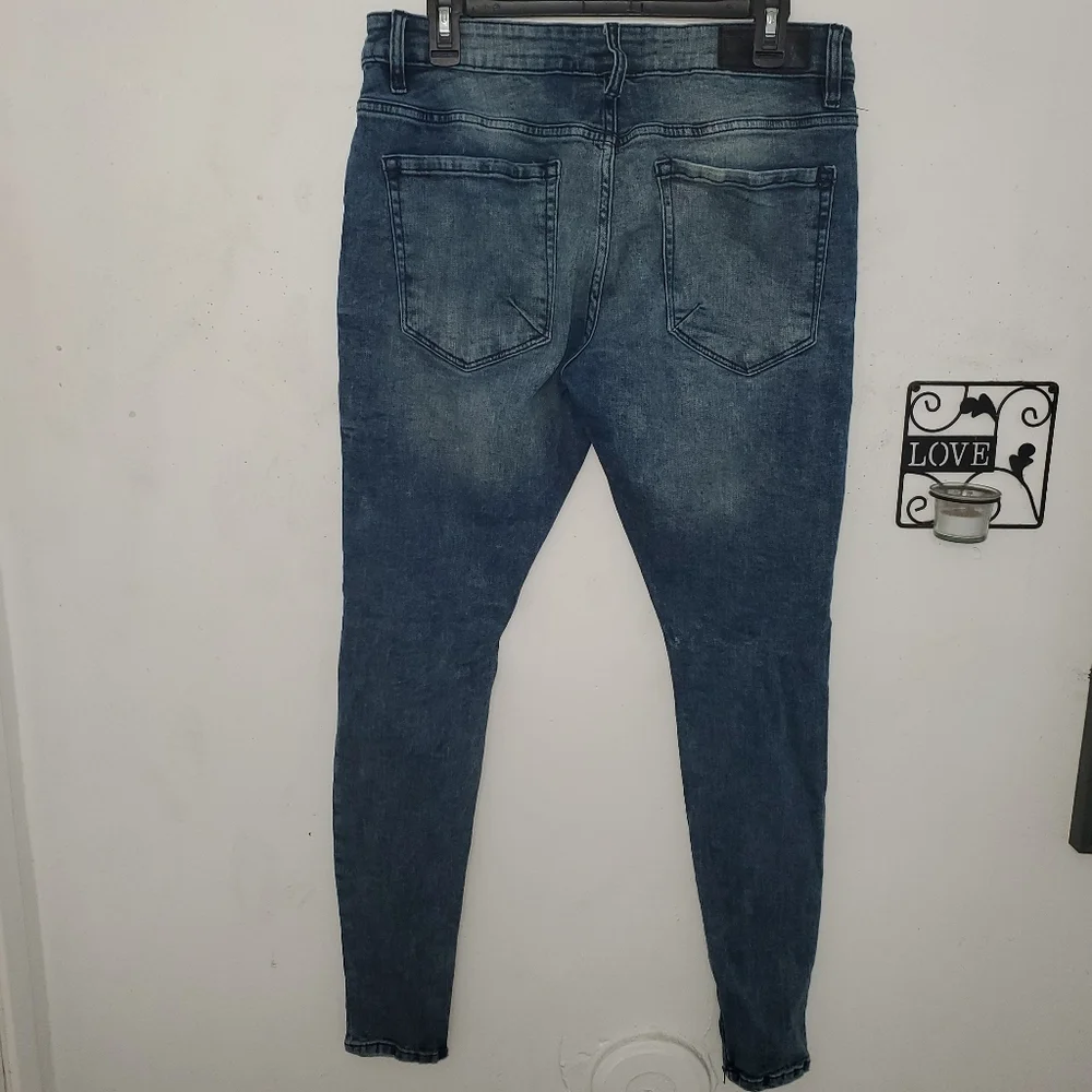 YoungLA Distressed Ankle Zip Skinny Jeans